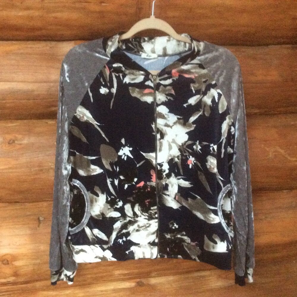 Egs By Eloges Navy Floral/Silver Velvet Bomber Jacket Size Medium
